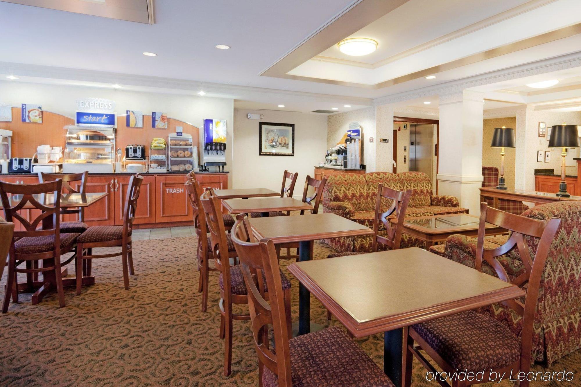 Holiday Inn Express Hotel & Suites Auburn By Ihg Ресторан фото