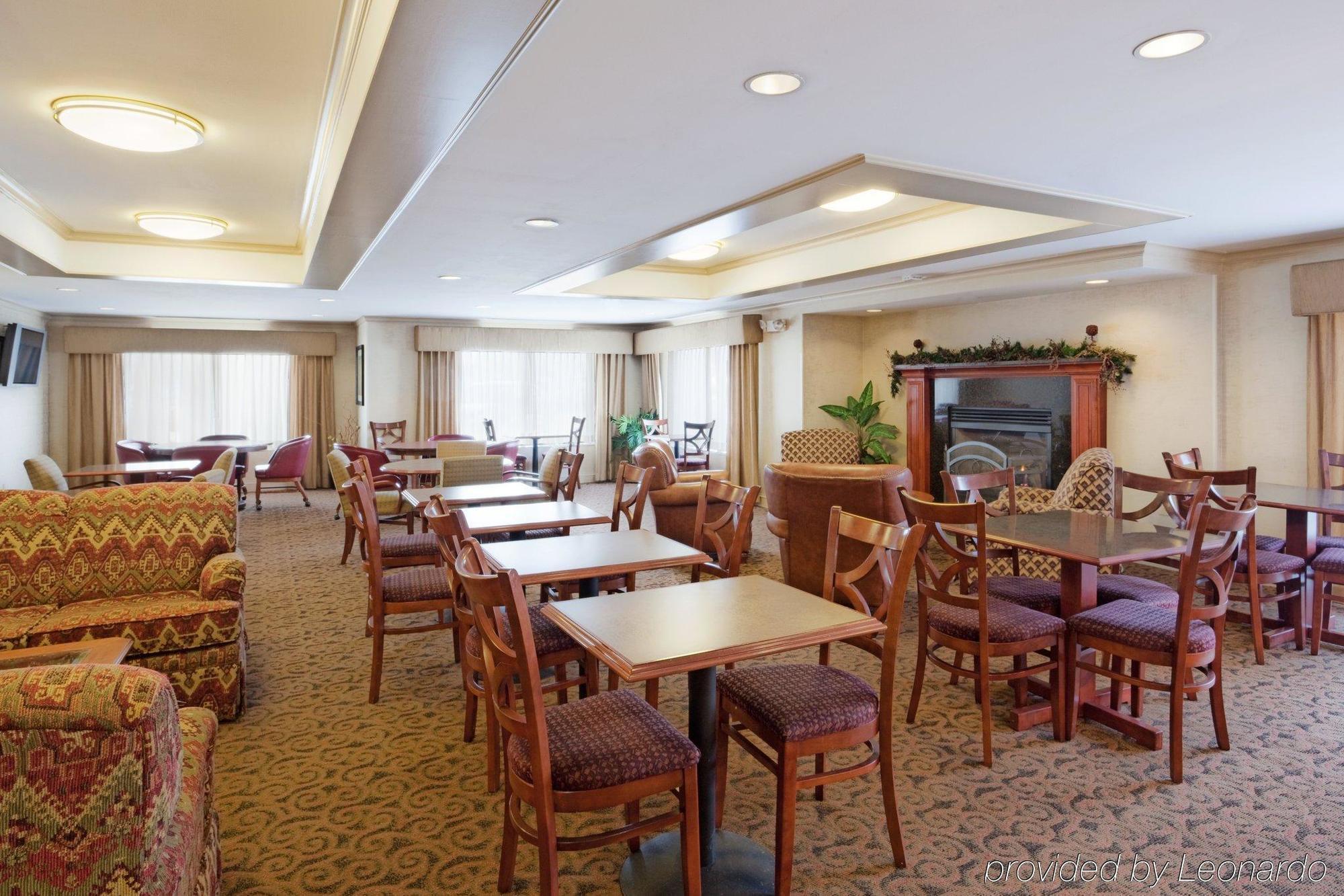 Holiday Inn Express Hotel & Suites Auburn By Ihg Ресторан фото
