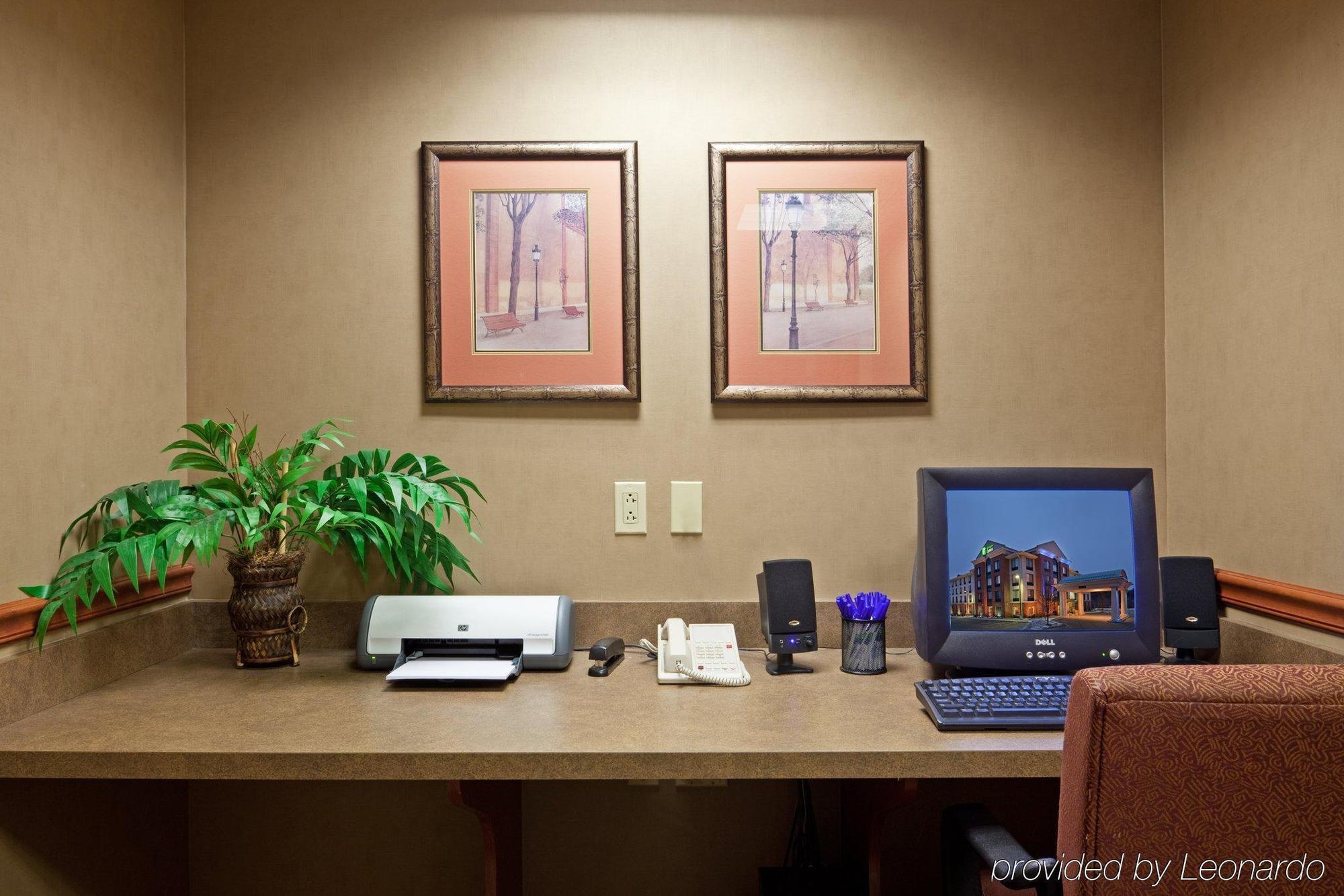 Holiday Inn Express Hotel & Suites Auburn By Ihg Удобства фото