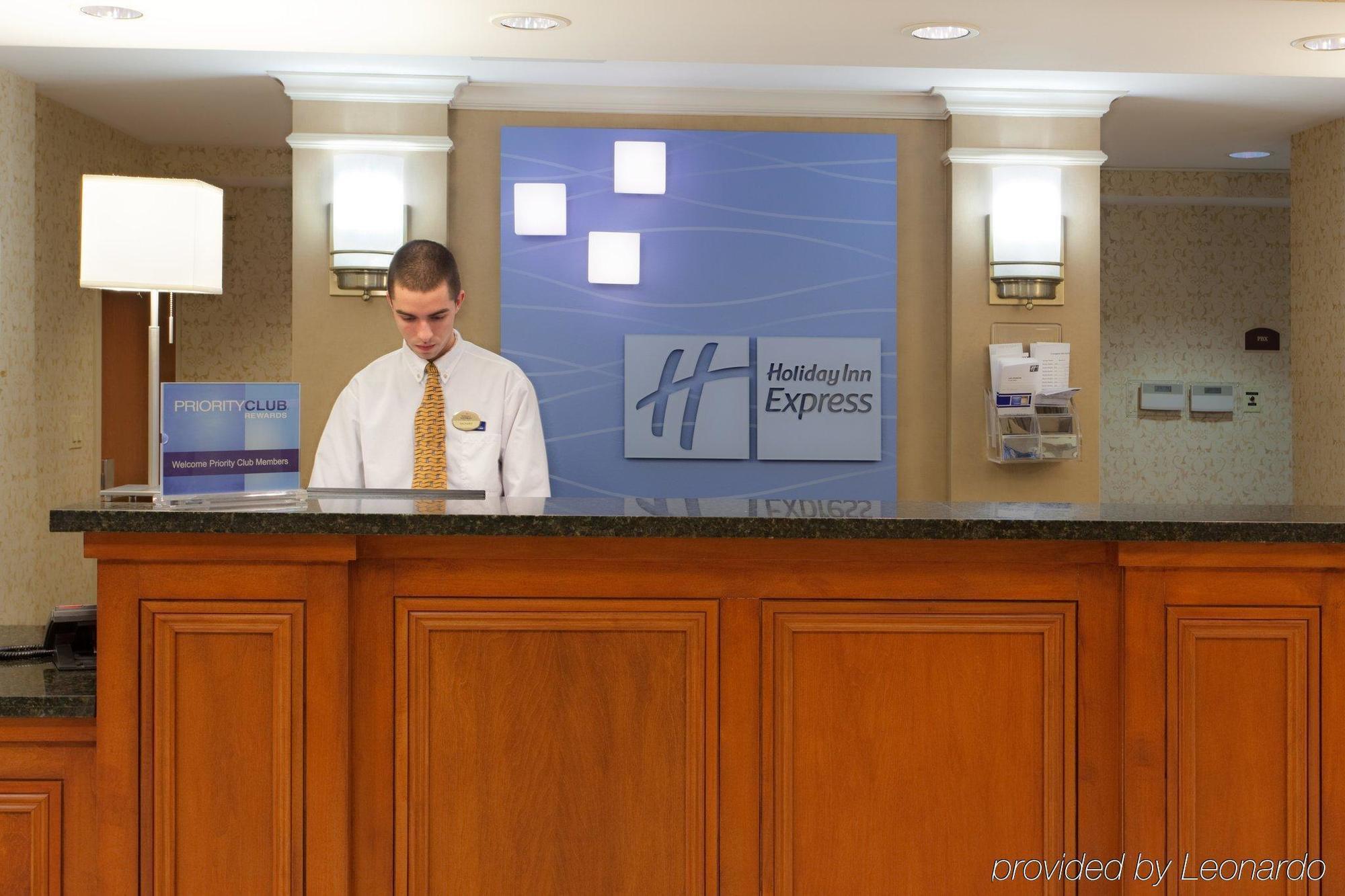 Holiday Inn Express Hotel & Suites Auburn By Ihg Интерьер фото